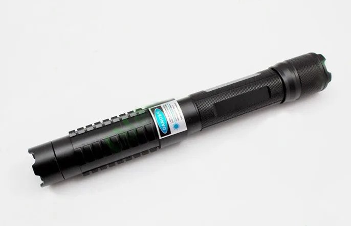 NEW Laser Light Pointer 450nm  - Industrial Laser Pointer recension och pris